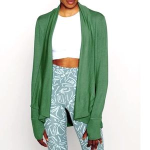 Athleta Pranayama Restore Wrap